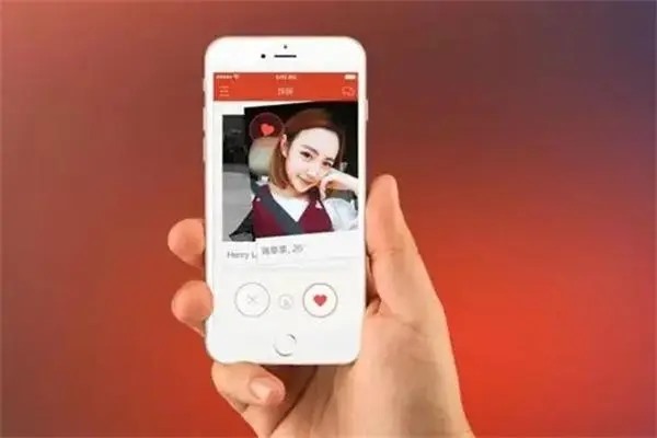 兄弟们，我发现了一个免root可以虚拟定位的软件大牛助手，好用到想哭……你们有其他的类似的软件吗？